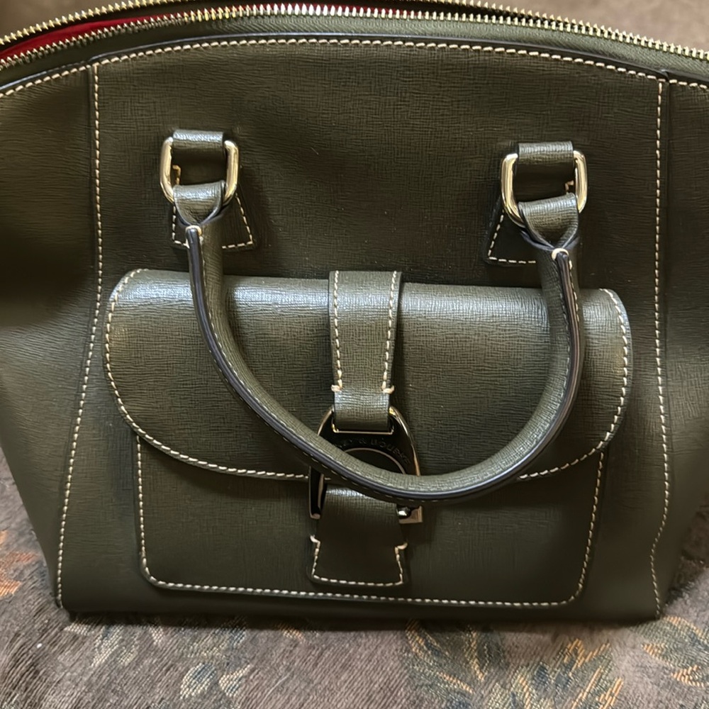 Dooney and Bourke saffiano leather purse